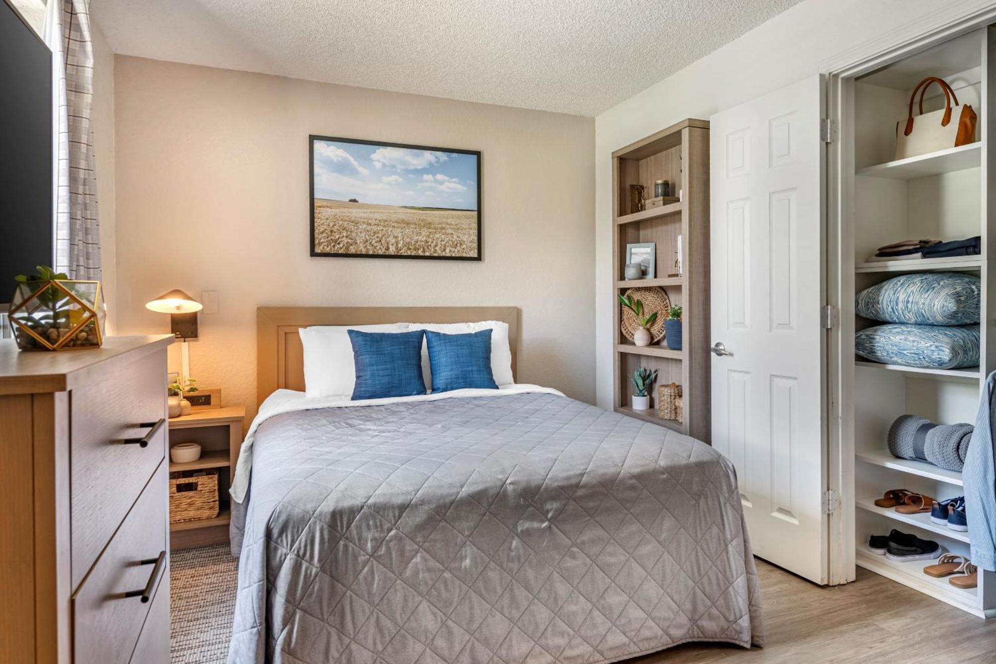 Intown Suites Extended Stay Marietta Ga - Town Center Kennesaw Eksteriør billede