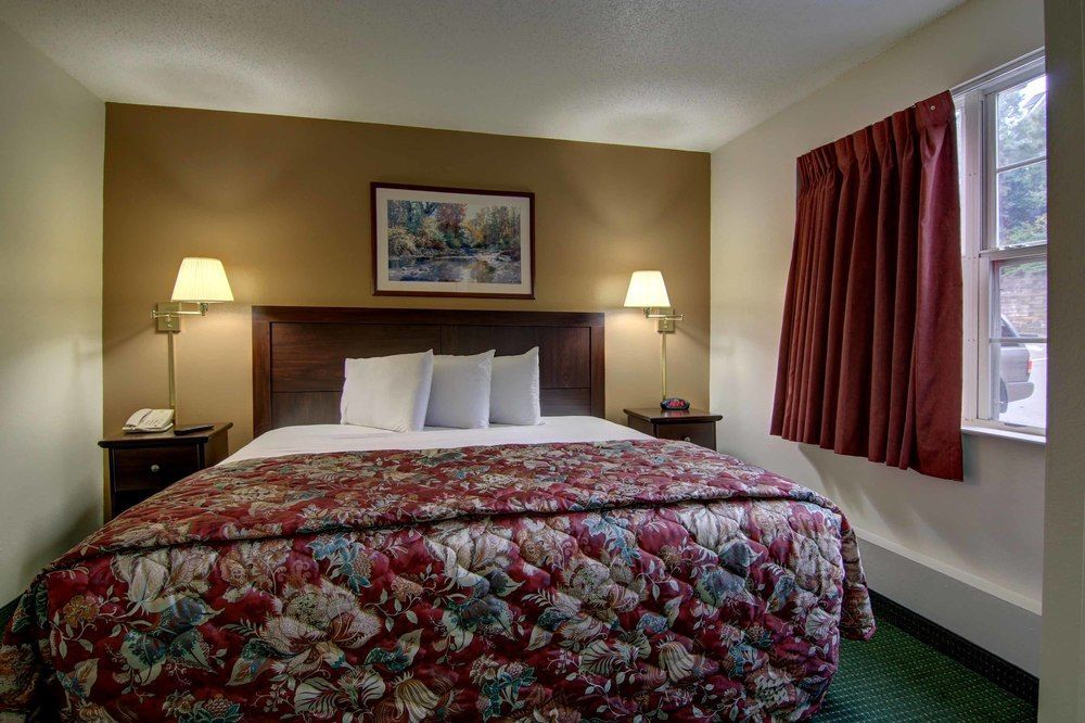 Intown Suites Extended Stay Marietta Ga - Town Center Kennesaw Eksteriør billede